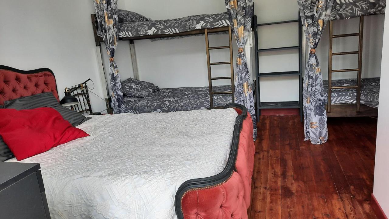 Le Pas Sage Bed and Breakfast La Caillère Esterno foto